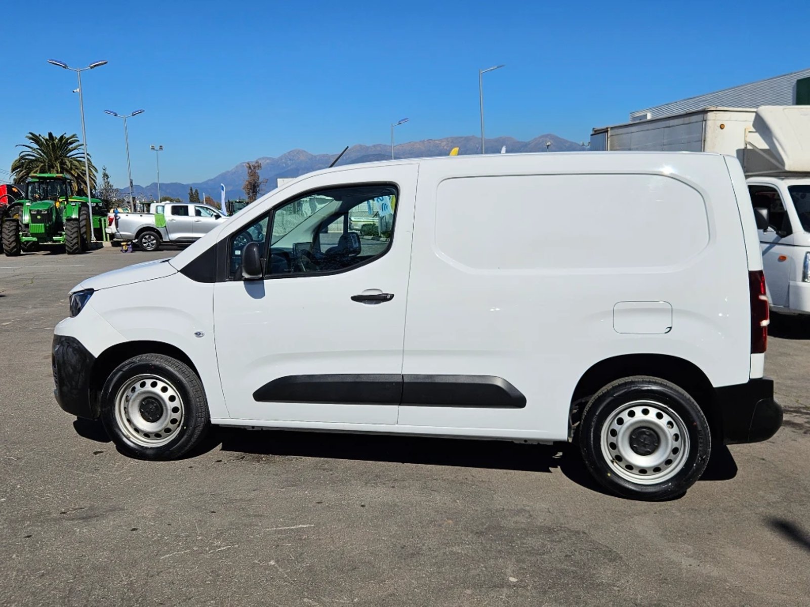 Peugeot Partner 2024 - Imagen 9 de 20