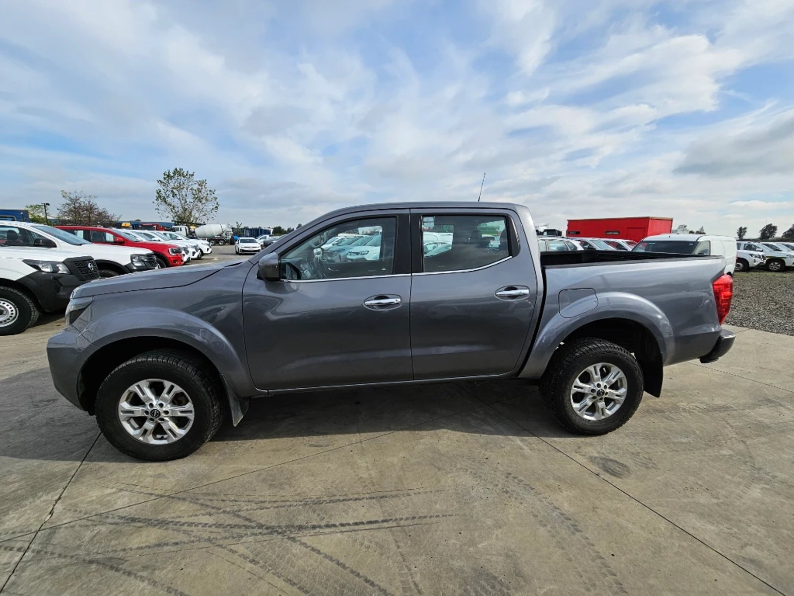 NISSAN NAVARA 2023 - Imagen 8 de 20