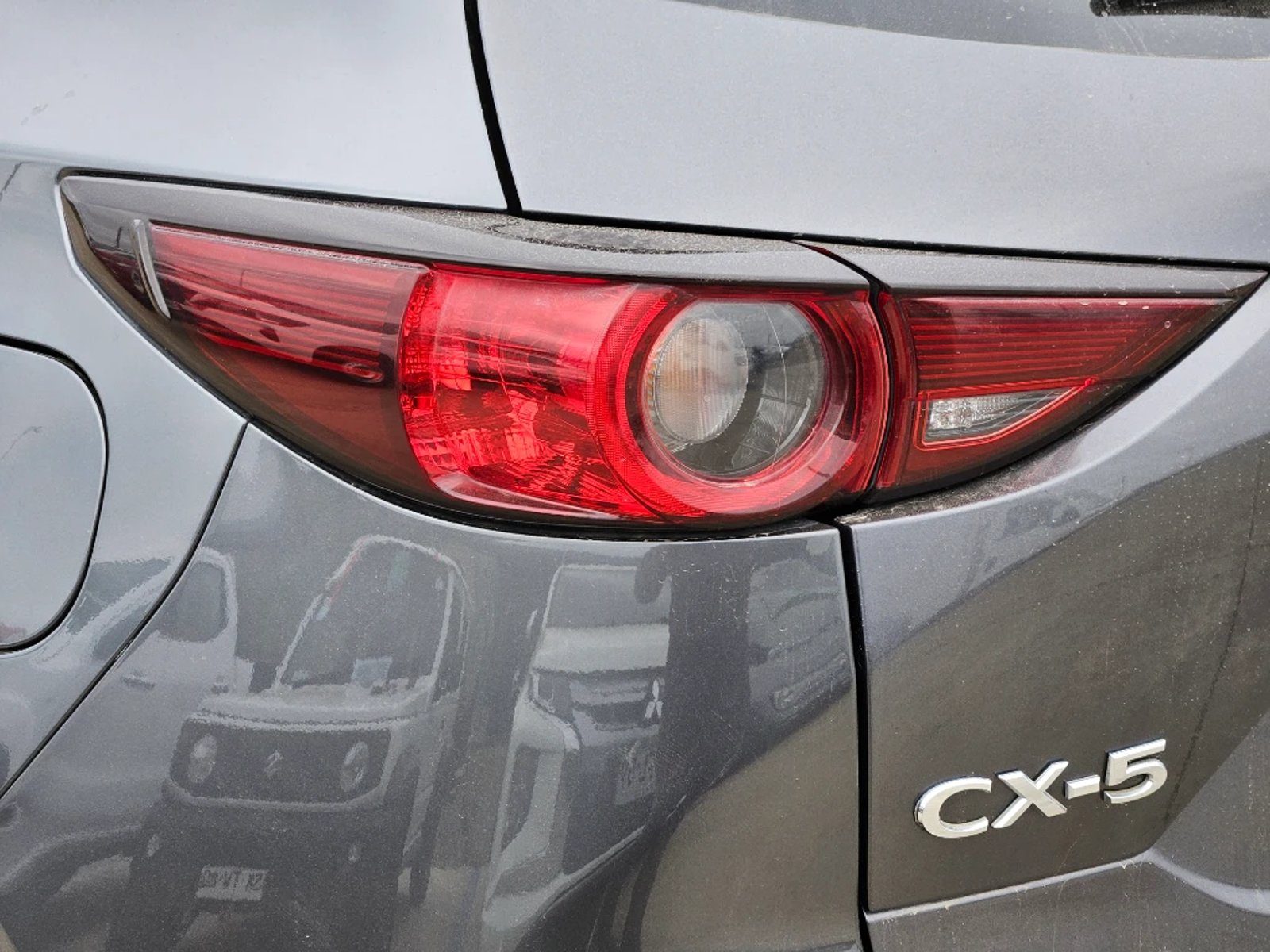 MAZDA CX-5 2022 - Imagen 10 de 20