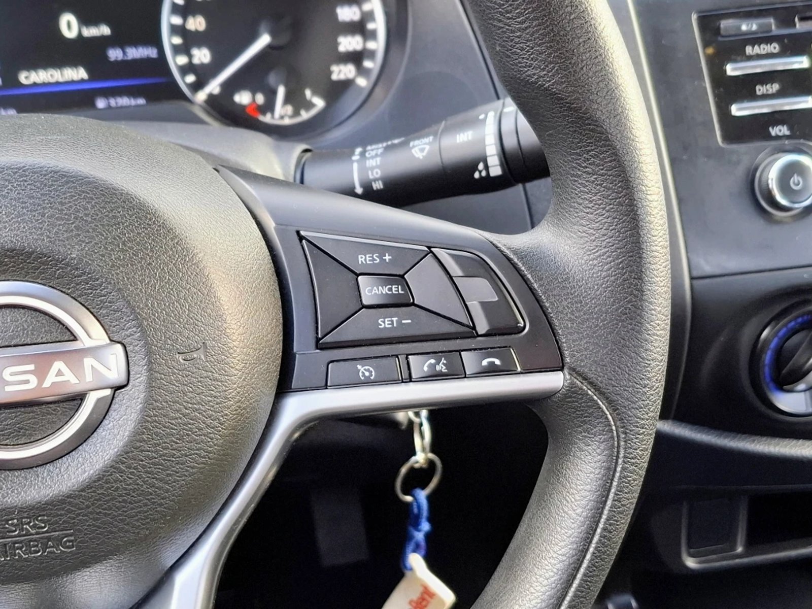 NISSAN NAVARA 2023 - Imagen 15 de 20