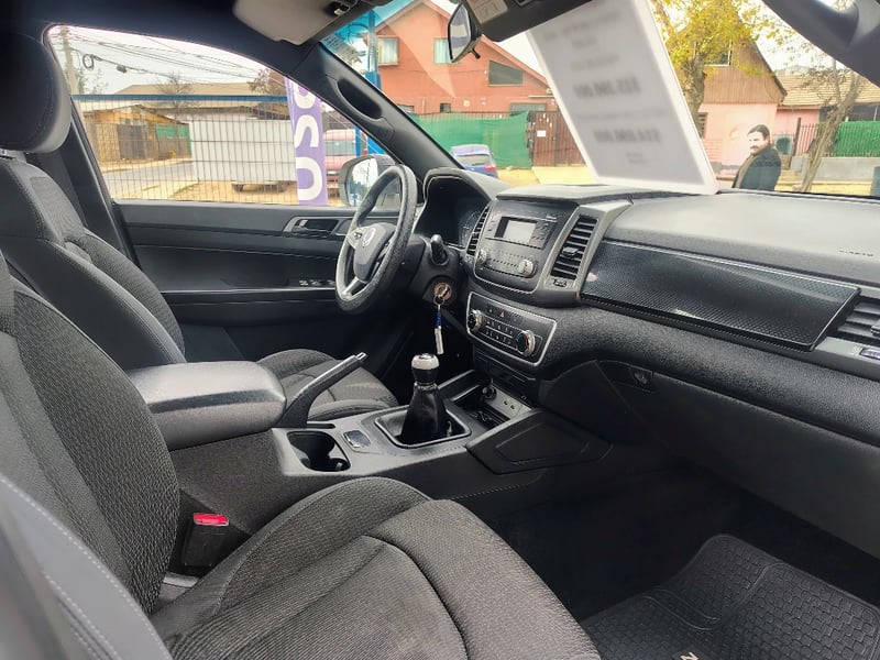 SsangYong Grand musso 2023 - Imagen 10 de 20