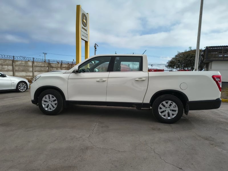 SsangYong Grand musso 2023 - Imagen 8 de 20