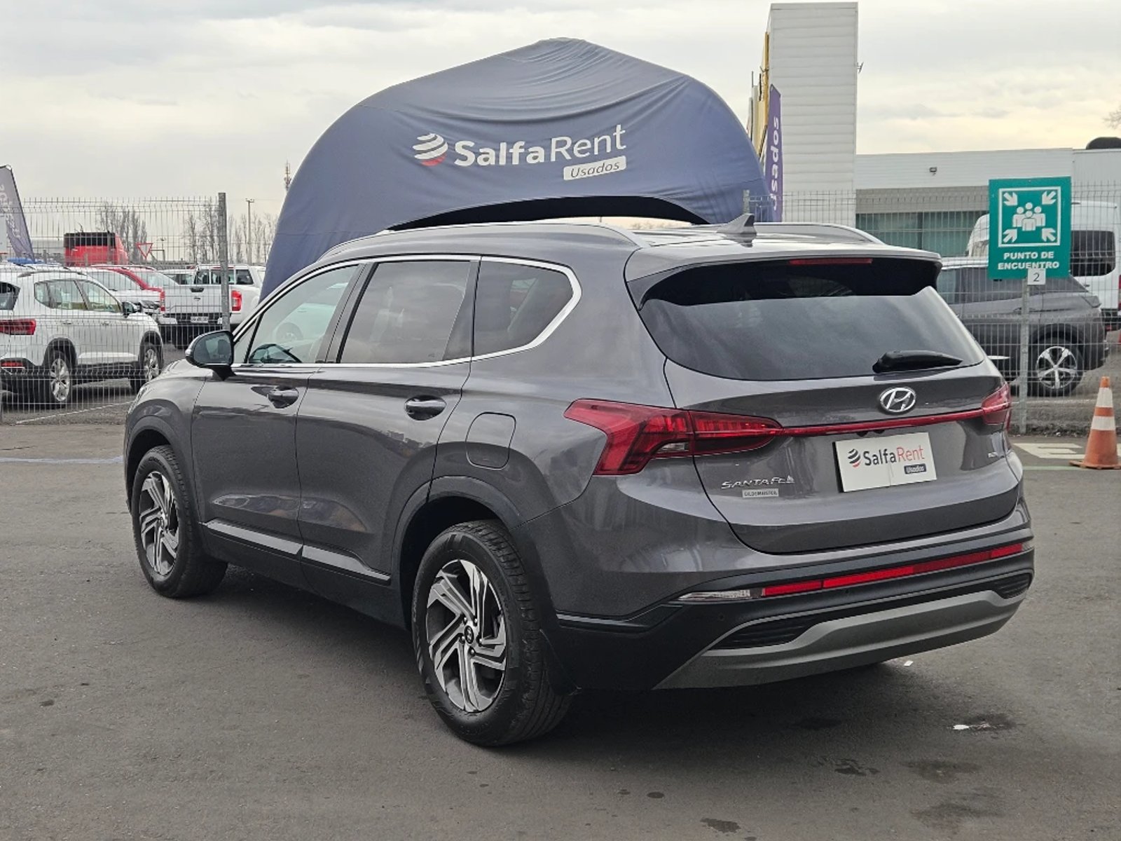 Hyundai Santa fe 2023 - Imagen 7 de 20