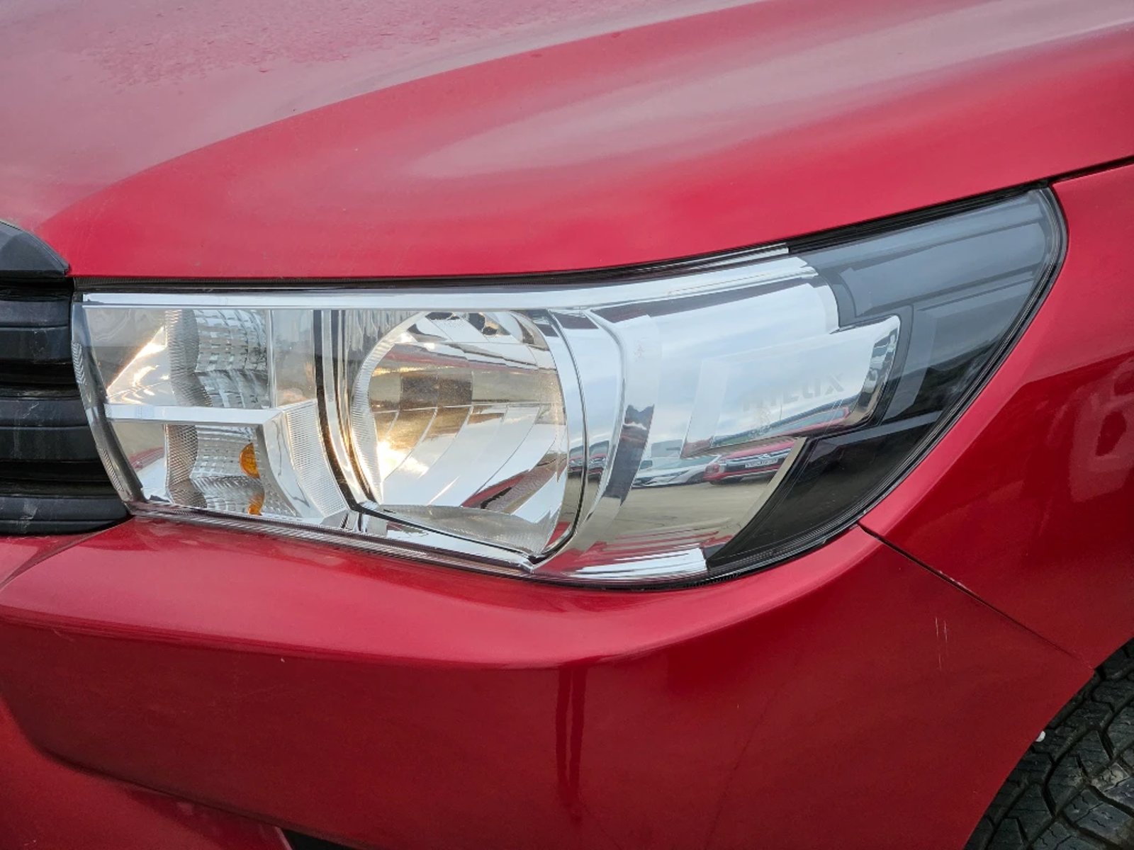 TOYOTA HILUX 2023 - Imagen 9 de 20