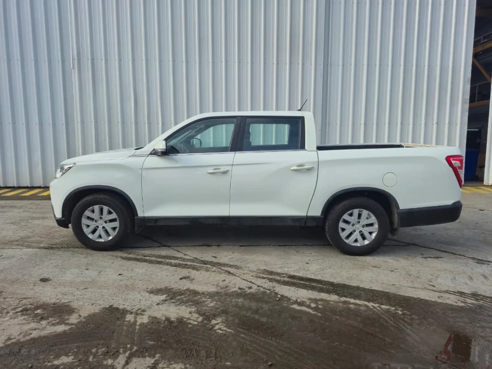 SsangYong Grand musso 2023 - Imagen 7 de 20