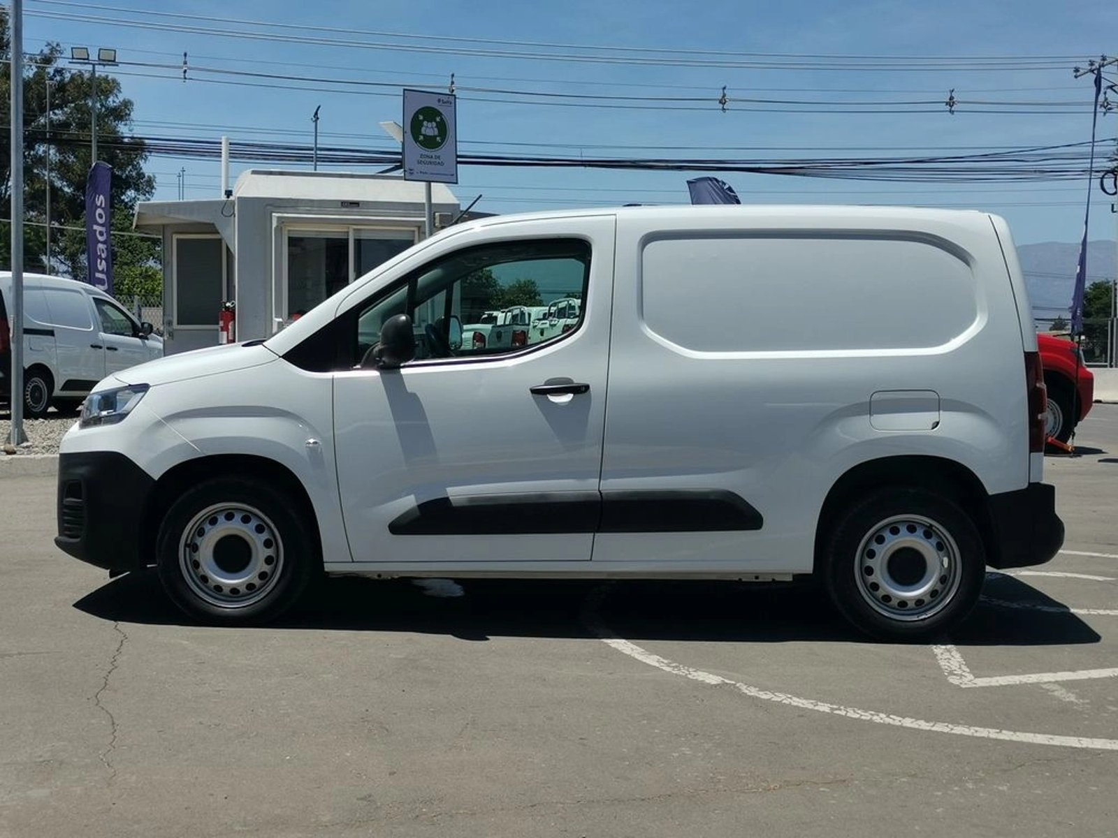 CITROEN BERLINGO 2023 - Imagen 8 de 20