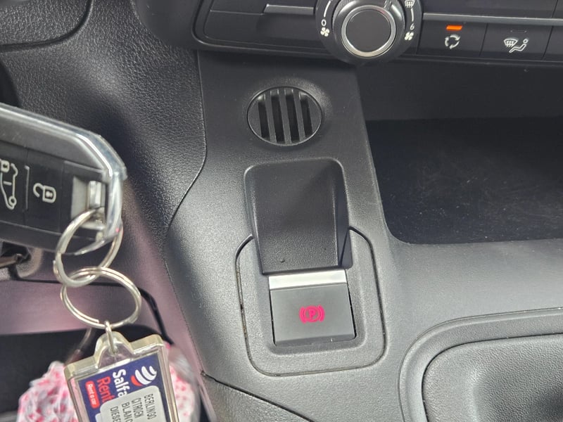 Citroën Berlingo 2024 - Imagen 19 de 20
