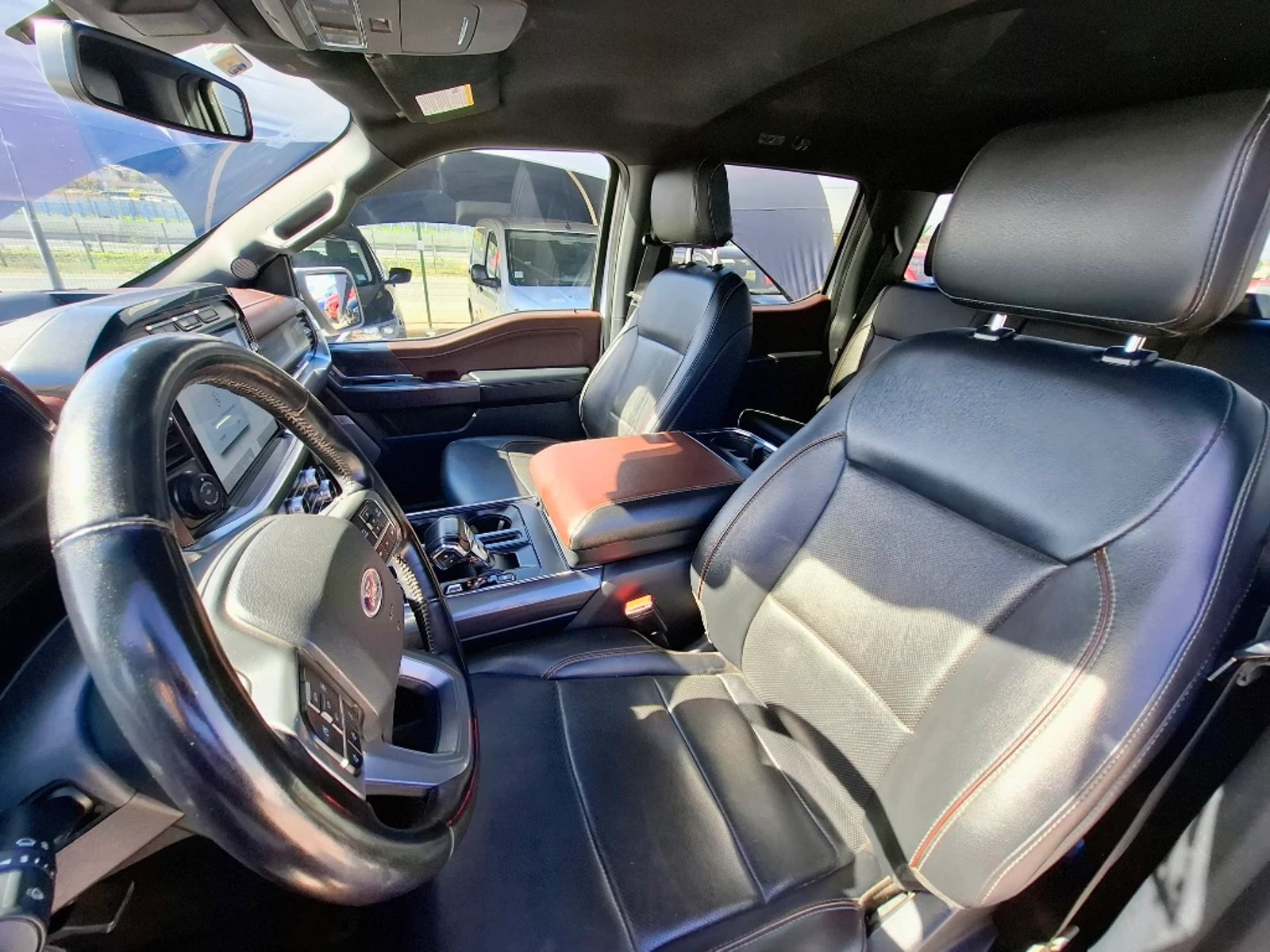 Ford F-150 2023 - Imagen 10 de 20