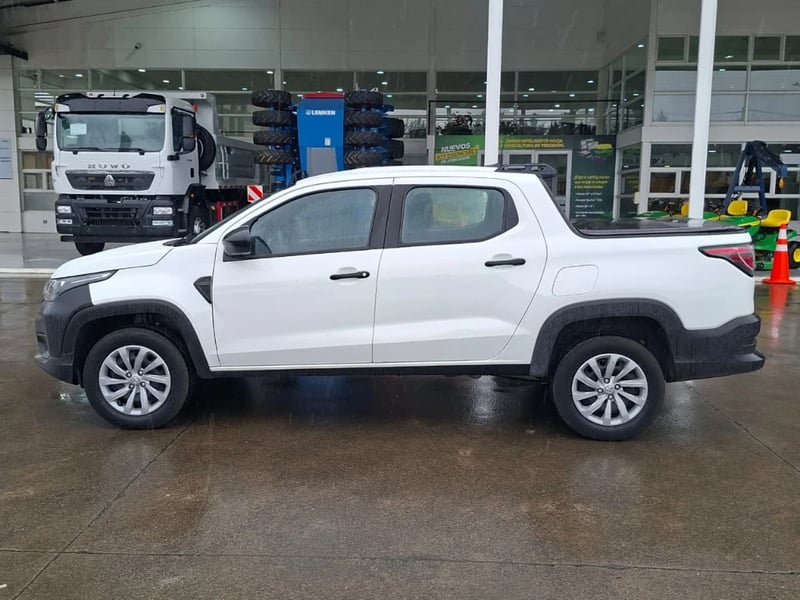 RAM 700 2024 - Imagen 9 de 20