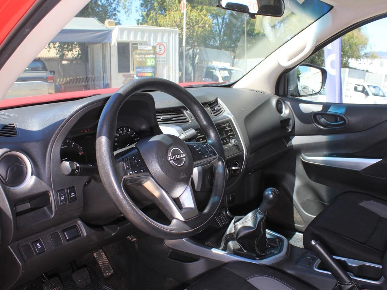 Nissan NAVARA 2024 - Imagen 11 de 20