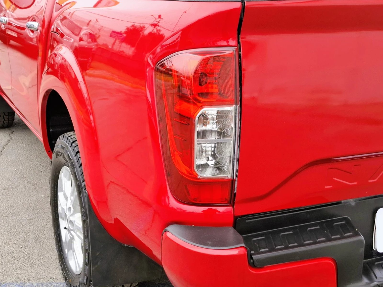NISSAN NAVARA 2023 - Imagen 10 de 20