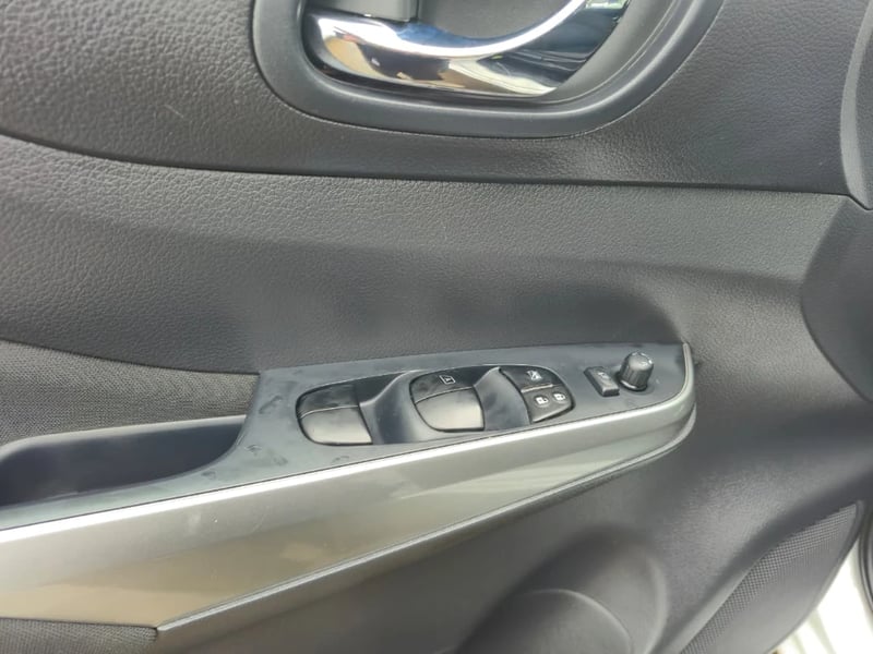 Nissan Navara 2023 - Imagen 15 de 20