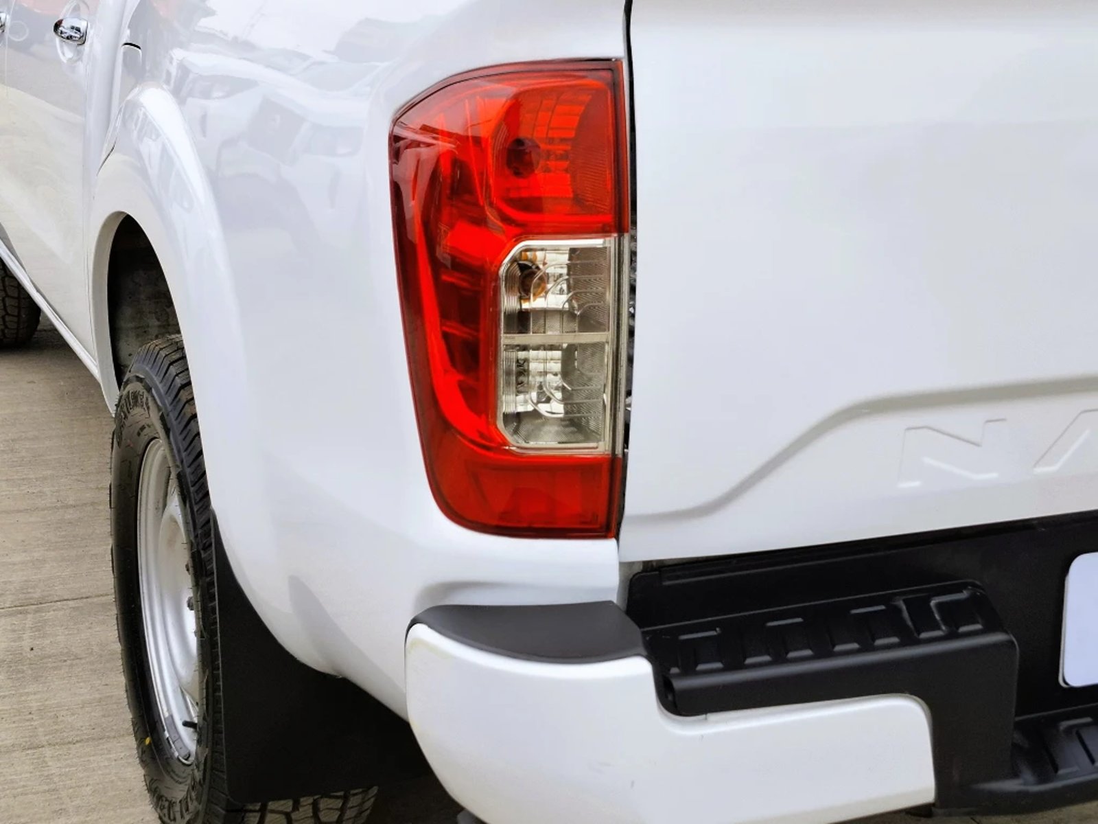NISSAN NAVARA 2022 - Imagen 10 de 20