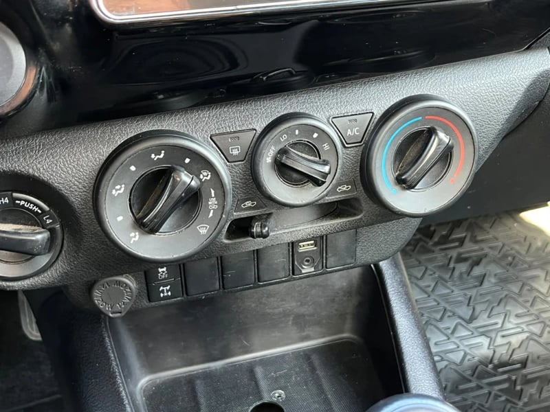 Toyota Hilux 2024 - Imagen 16 de 20