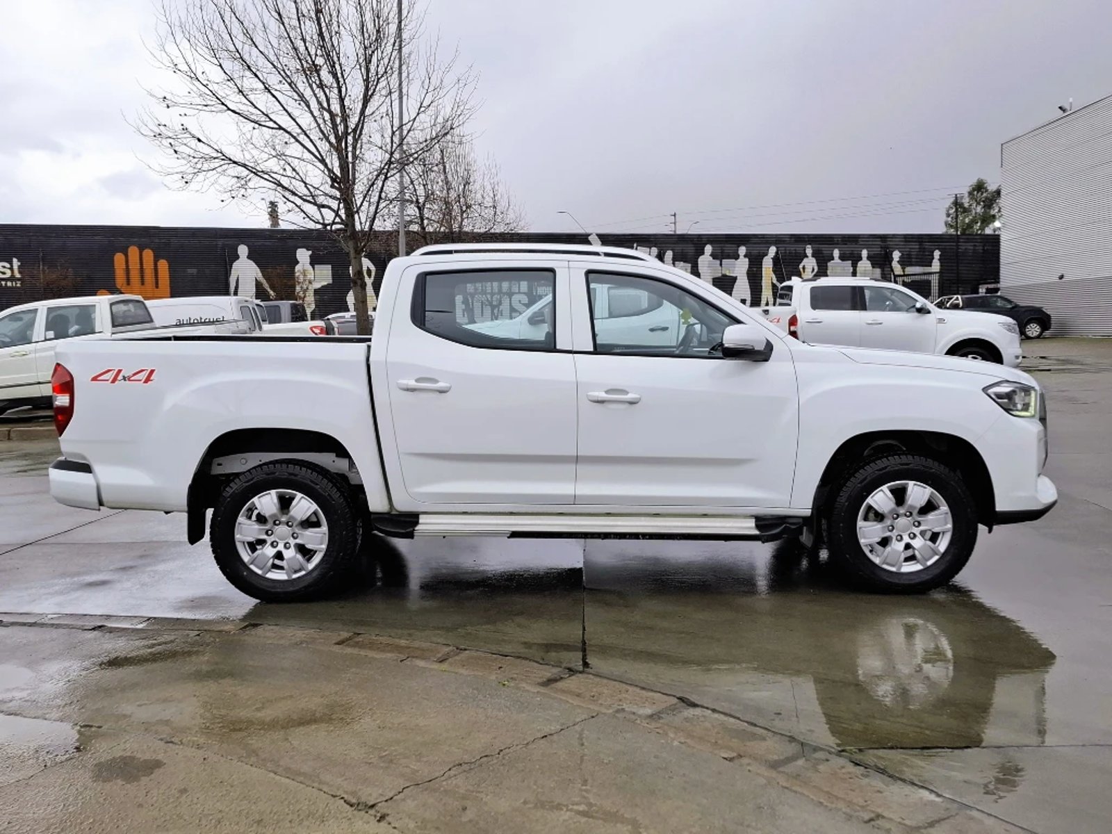 Maxus T60 2024 - Foto 4 de 20