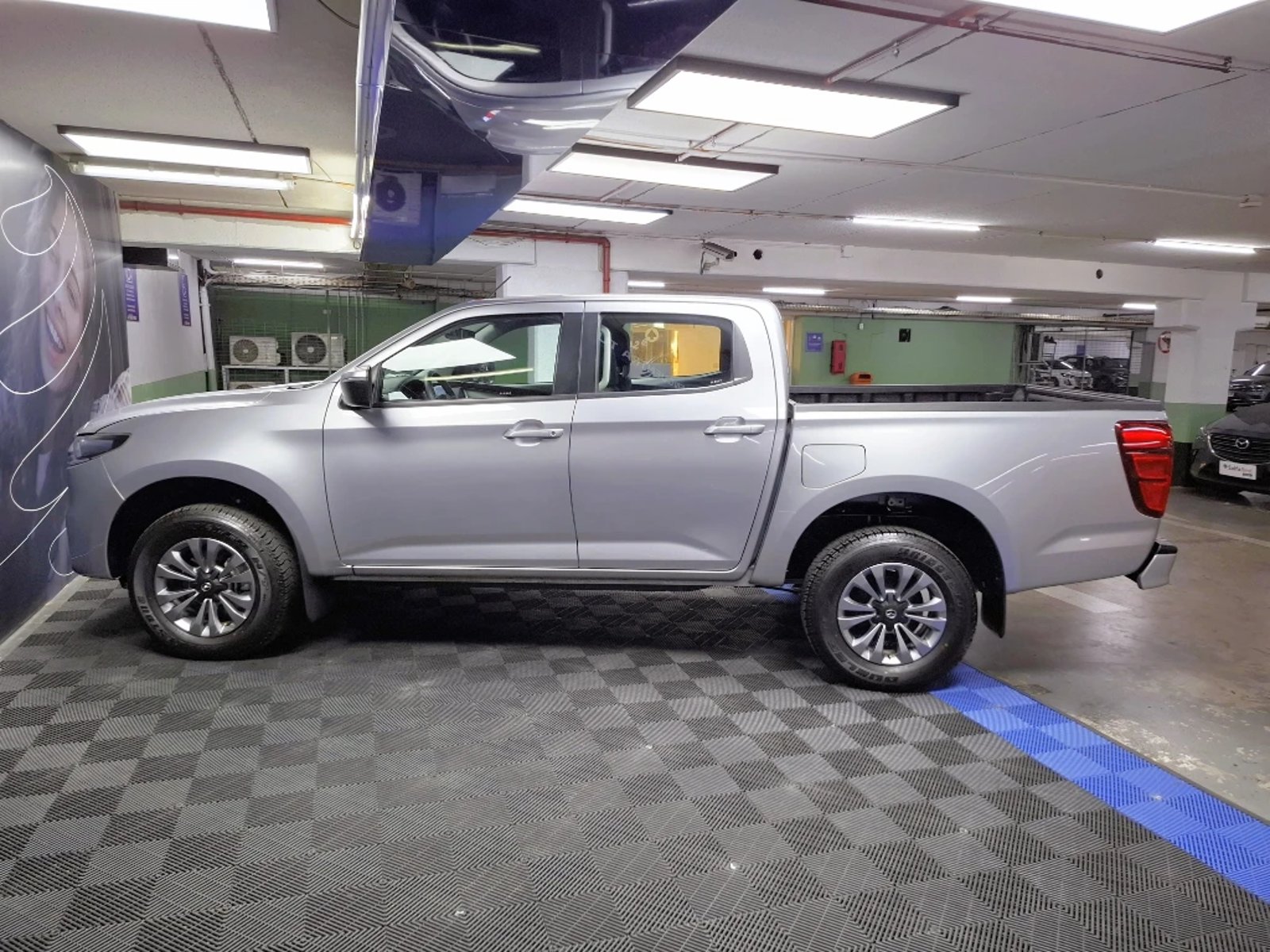 MAZDA BT-50 2024 - Imagen 8 de 20