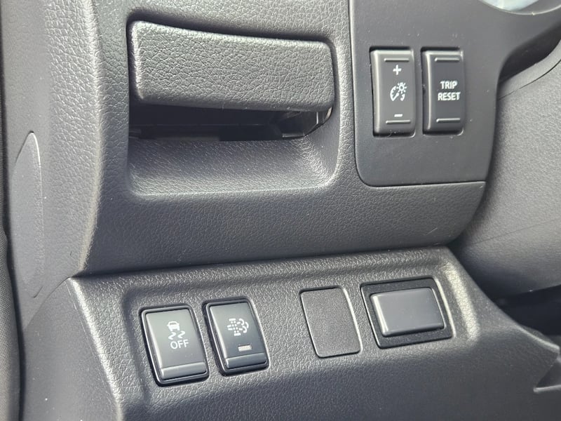 Nissan Navara 2023 - Imagen 18 de 20