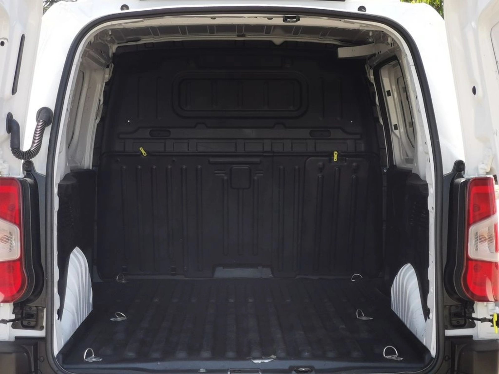 CITROEN BERLINGO 2023 - Imagen 11 de 20