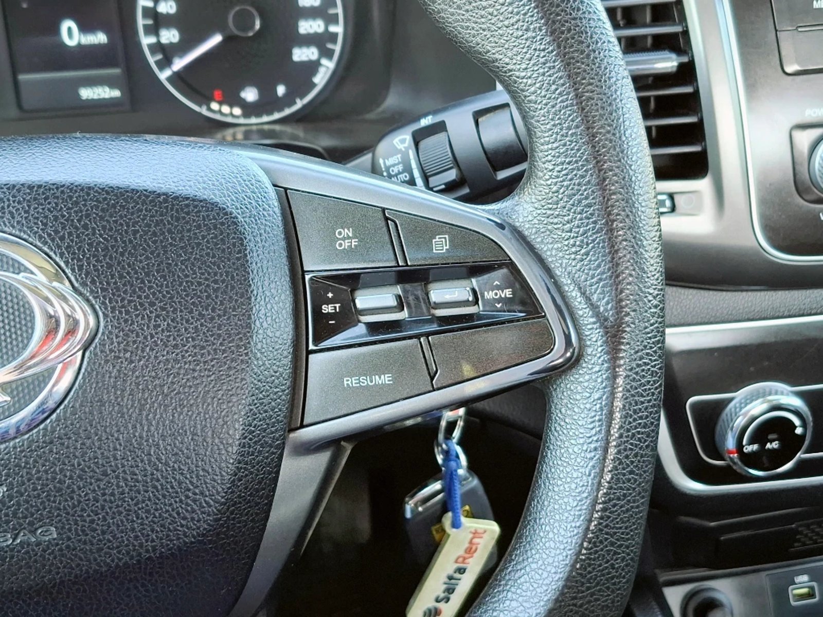 SsangYong Grand musso 2023 - Imagen 17 de 20