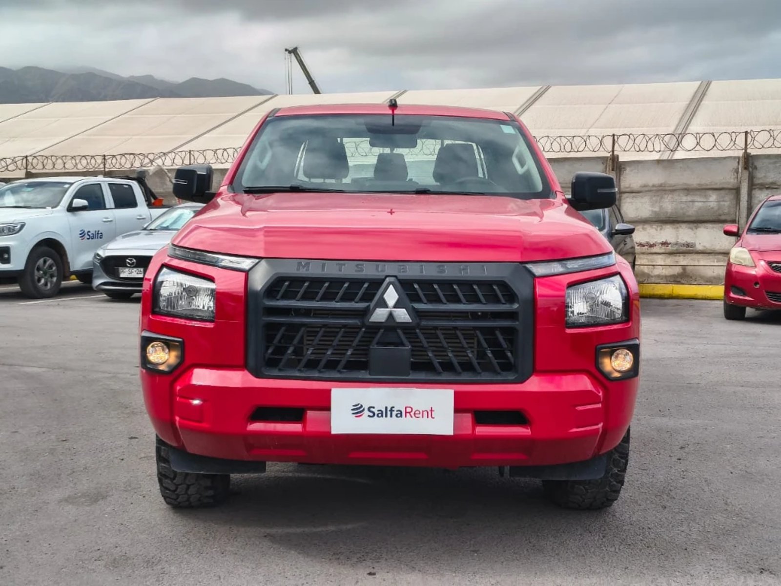 Mitsubishi L200 2024 - Foto 2 de 20