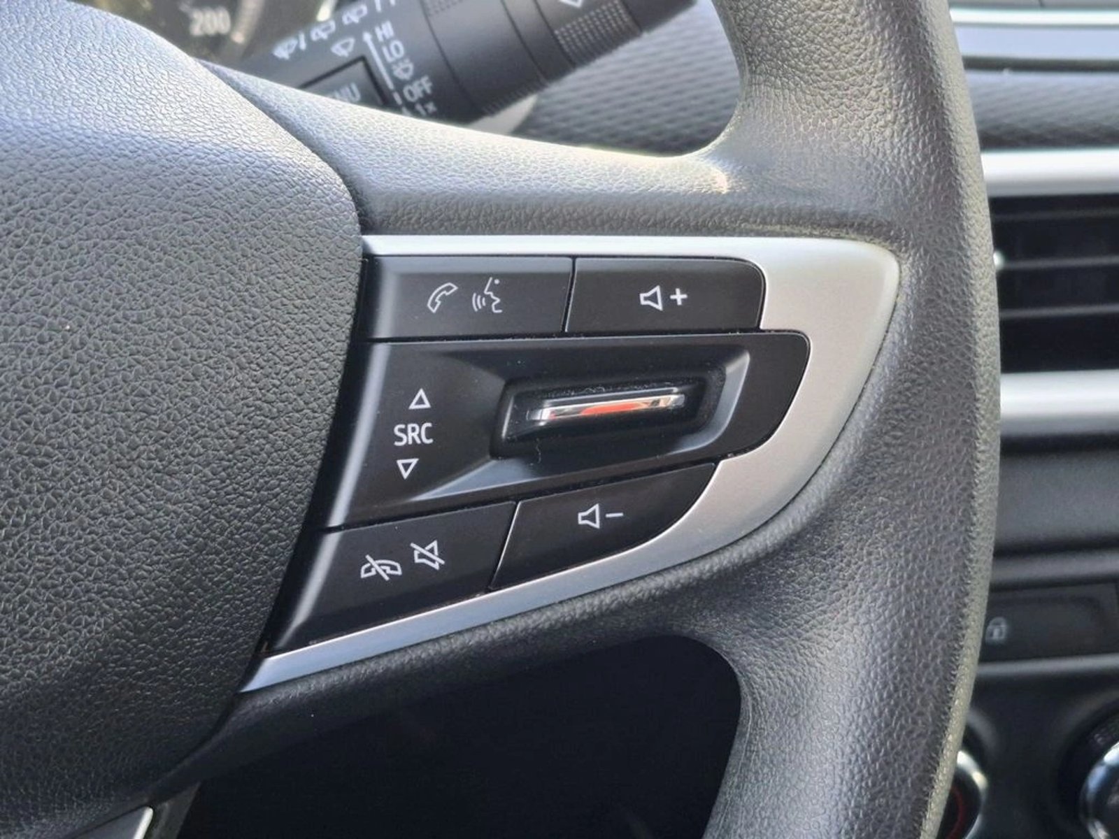 CHEVROLET TRACKER 2023 - Imagen 17 de 20