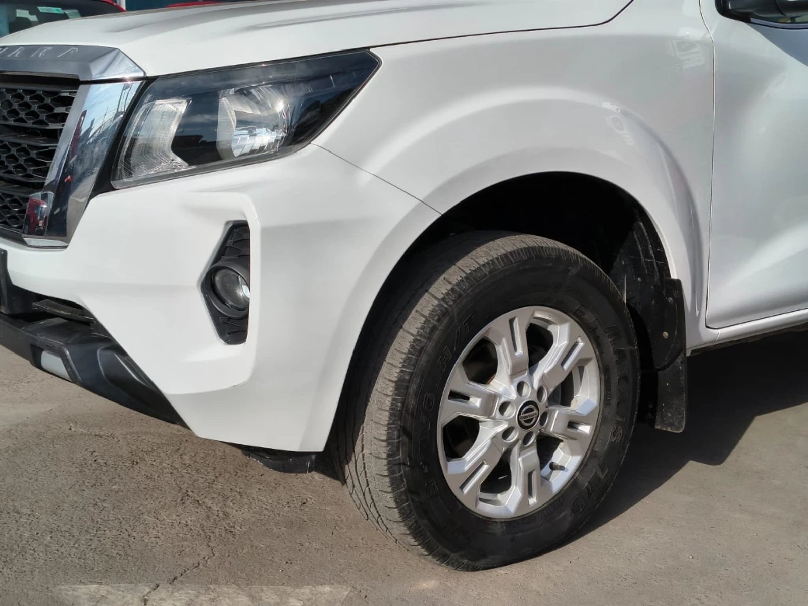 NISSAN NAVARA 2023 - Imagen 9 de 20