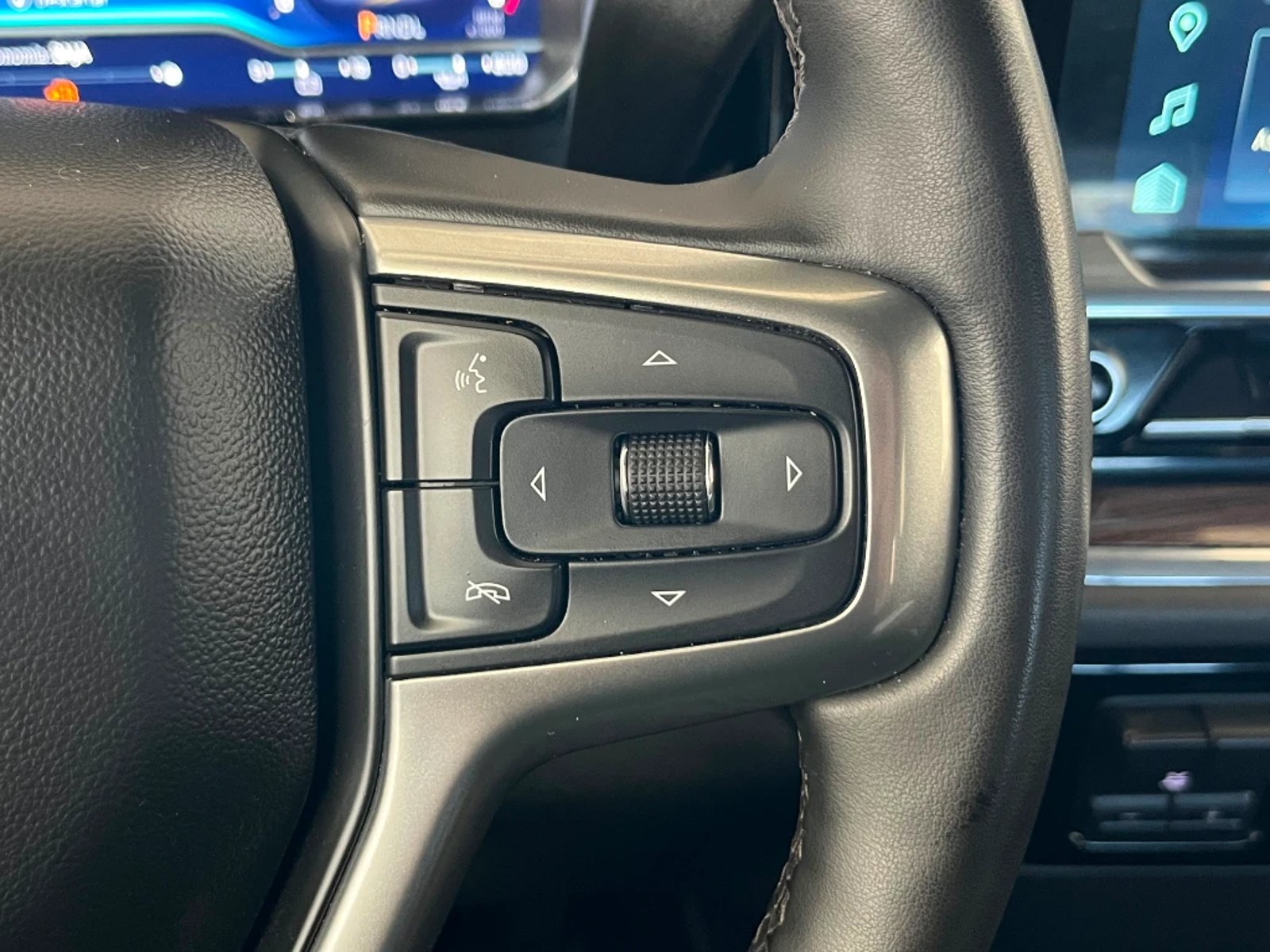 Chevrolet Silverado 2024 - Imagen 16 de 19