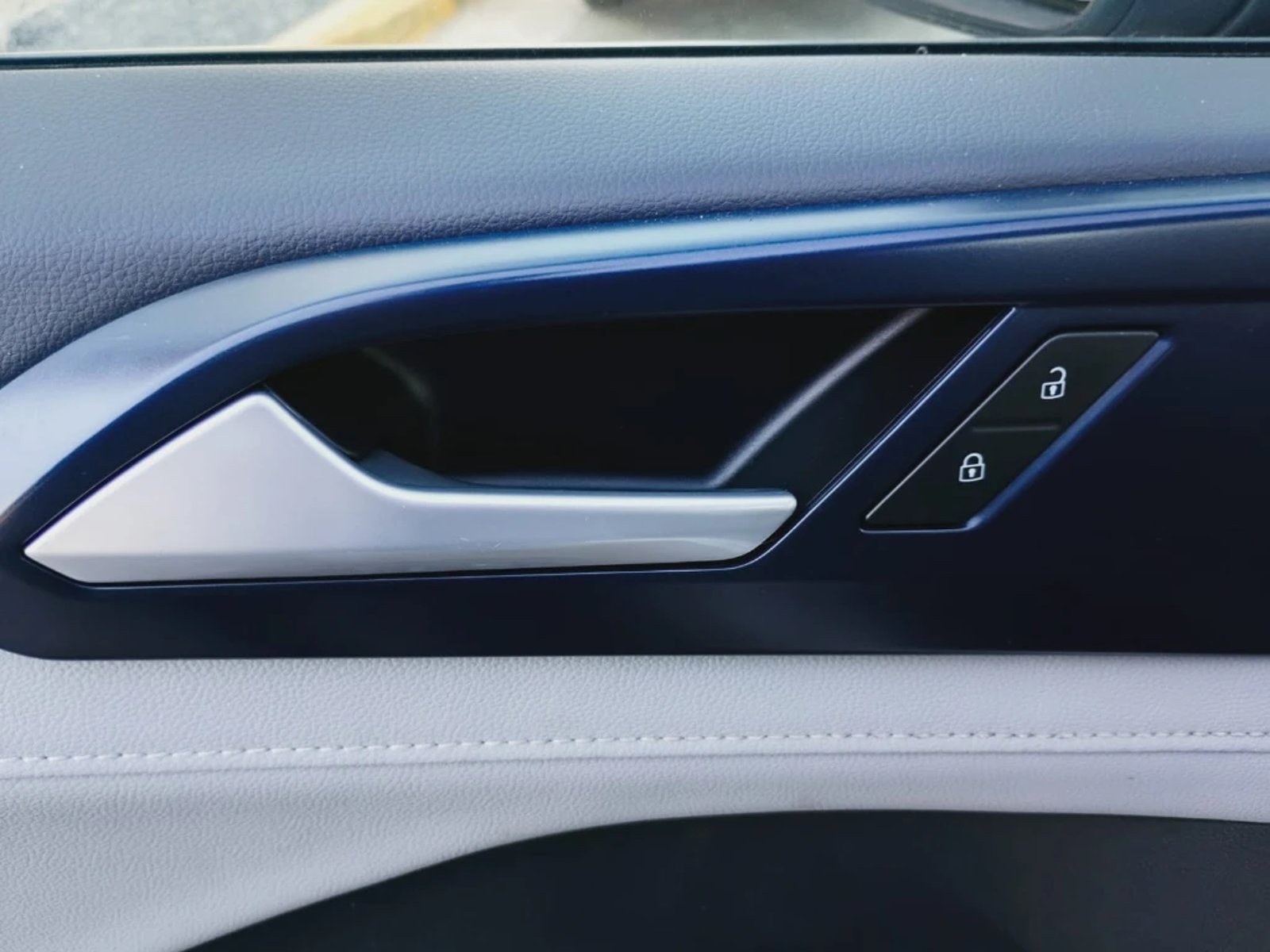 VOLKSWAGEN TAOS 2022 - Imagen 14 de 20