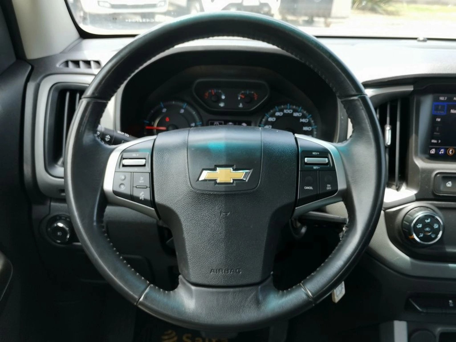 CHEVROLET COLORADO 2023 - Imagen 18 de 20
