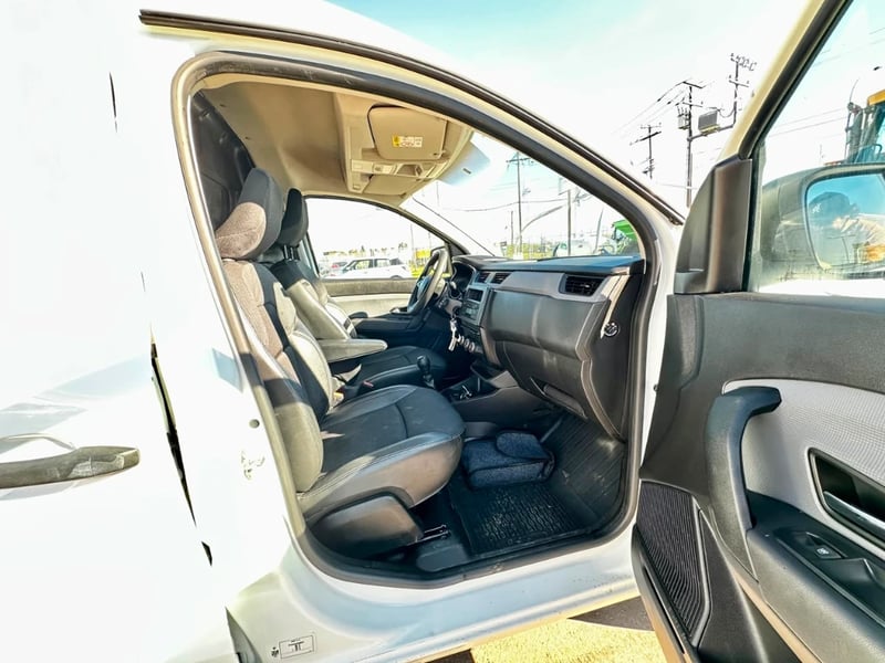 Renault Express 2023 - Imagen 13 de 20