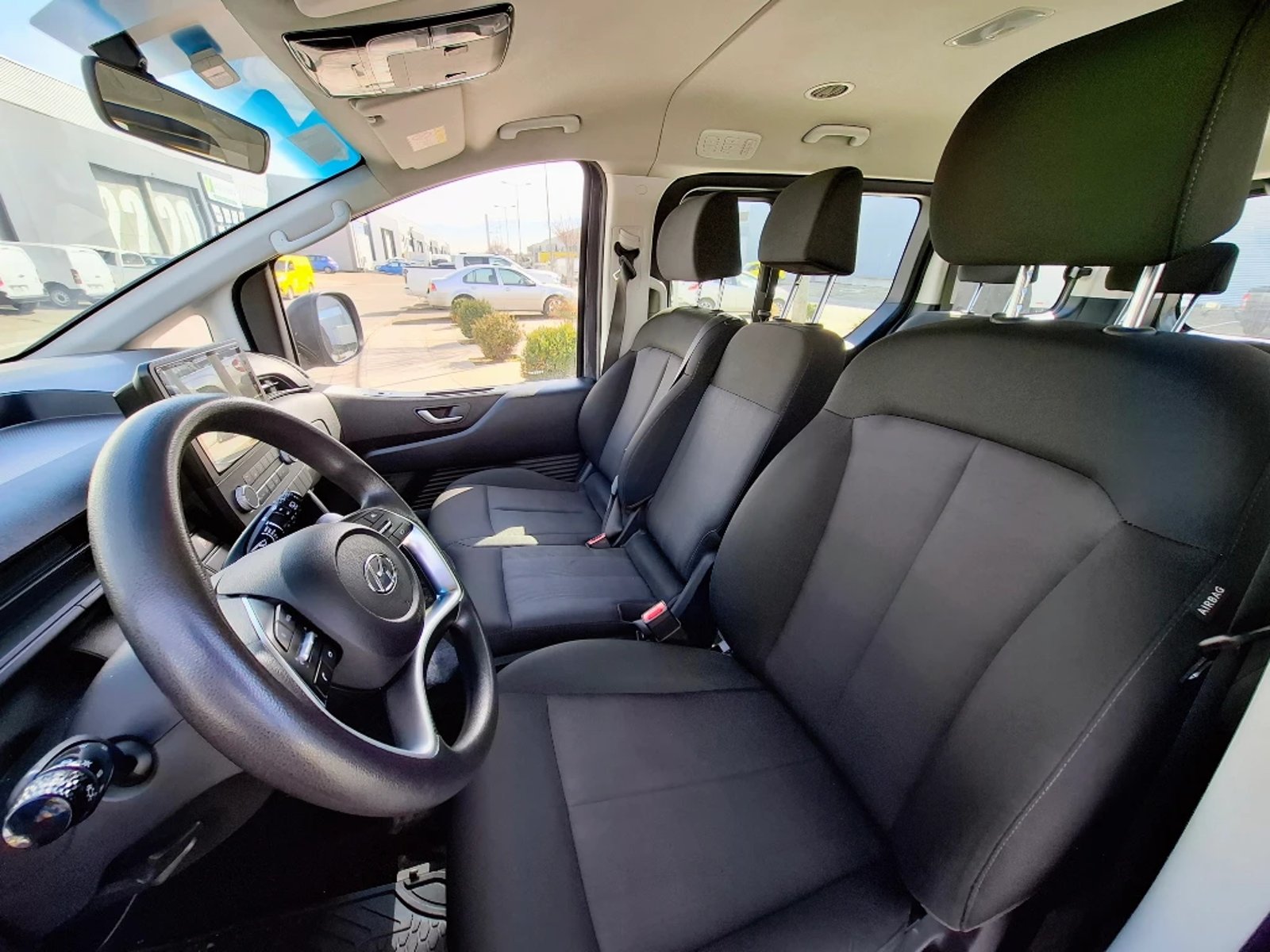 Hyundai Staria 2024 - Imagen 20 de 20