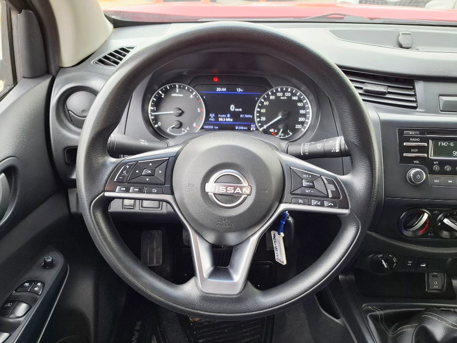 NISSAN NAVARA 2023 - Imagen 13 de 20