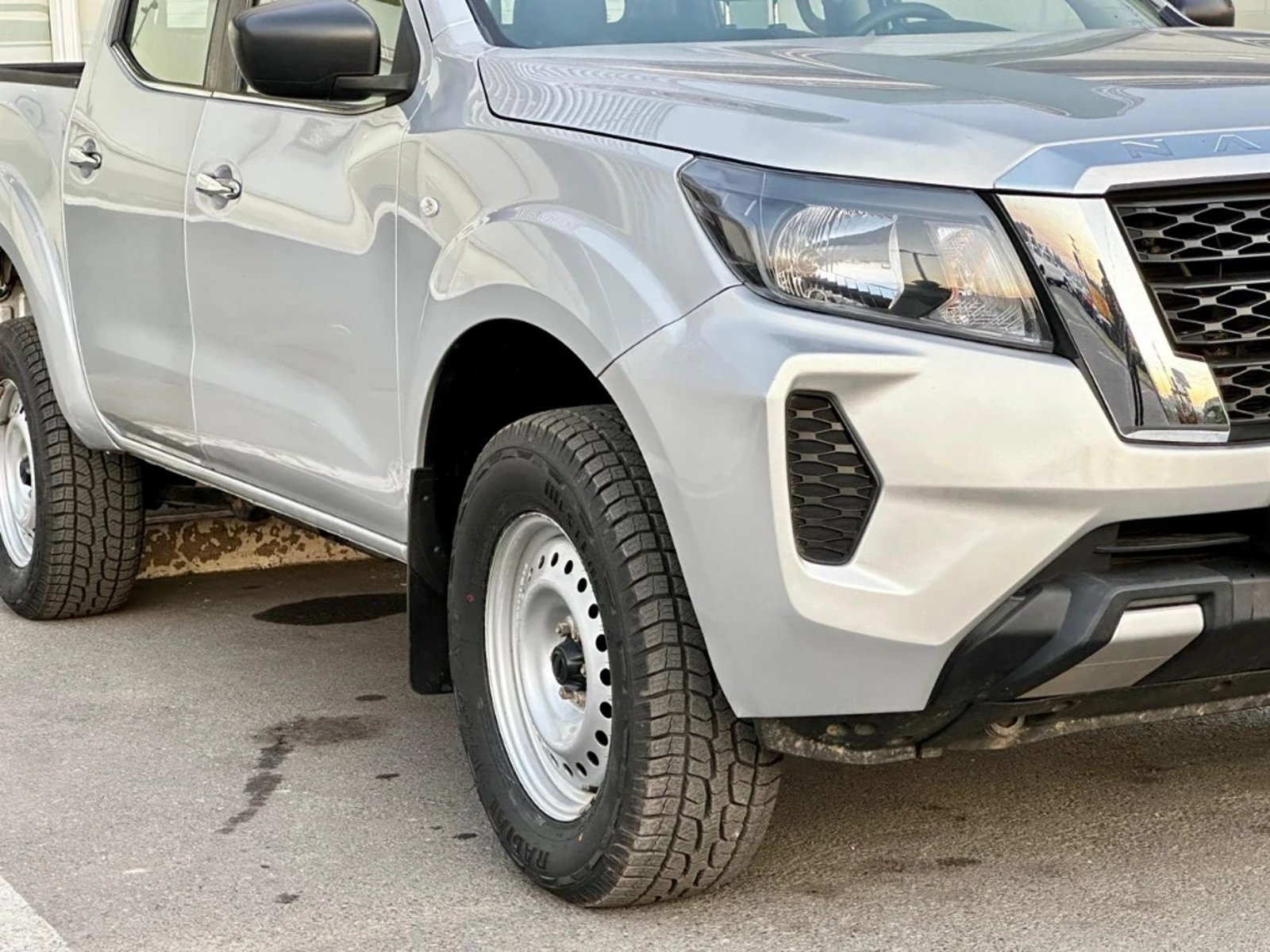 NISSAN NAVARA 2023 - Imagen 10 de 11