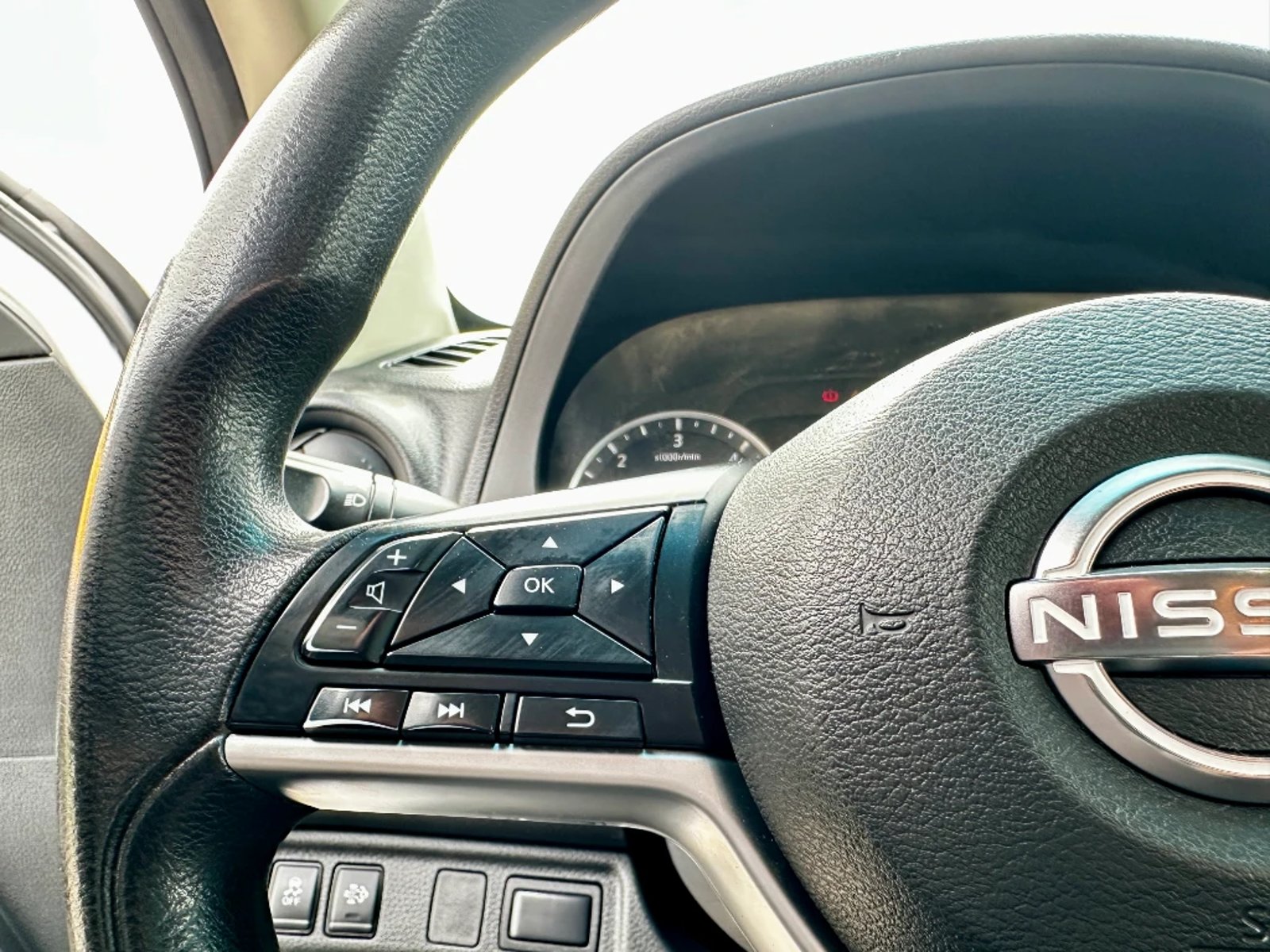 Nissan Navara 2023 - Imagen 20 de 20
