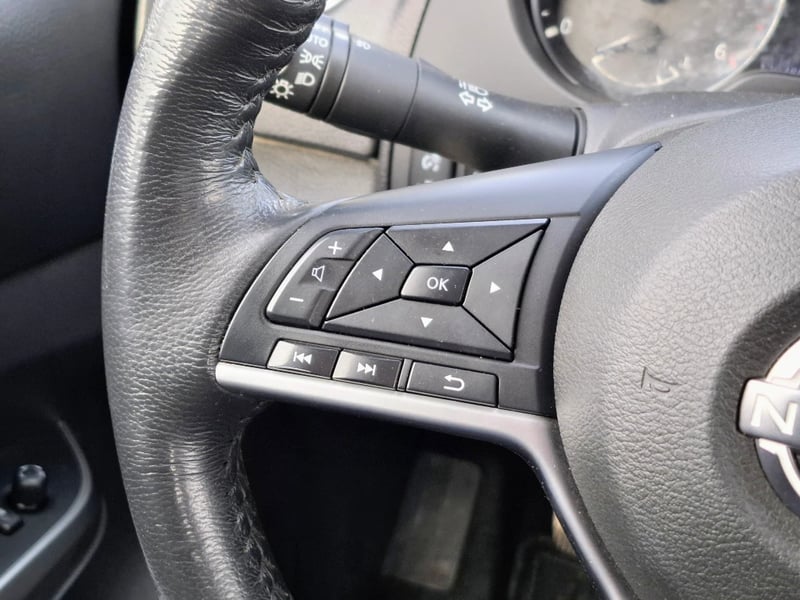 Nissan Navara 2023 - Imagen 14 de 20