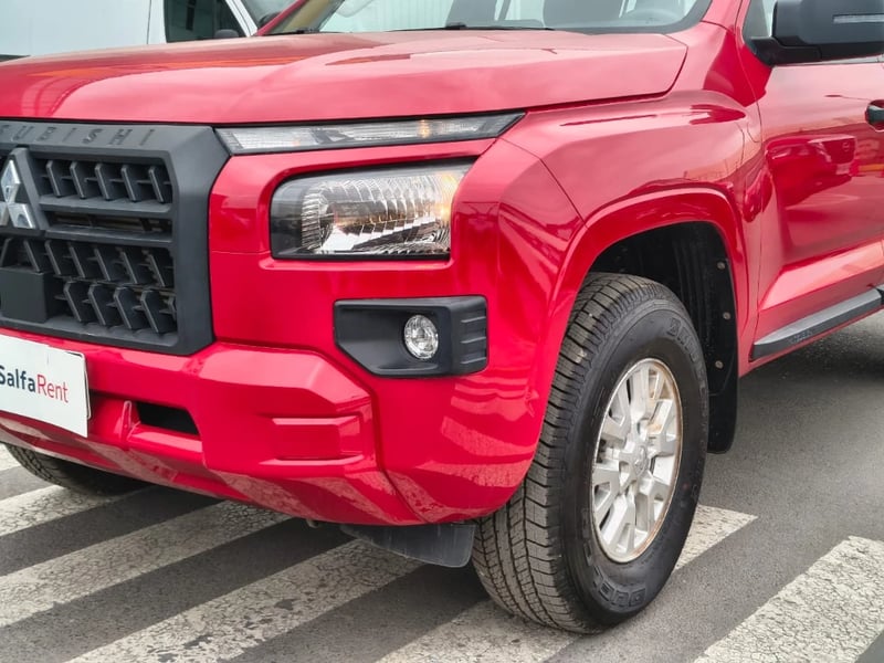Mitsubishi L200 2024 - Imagen 8 de 20