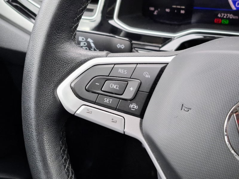 Volkswagen Nivus 2023 - Imagen 14 de 20