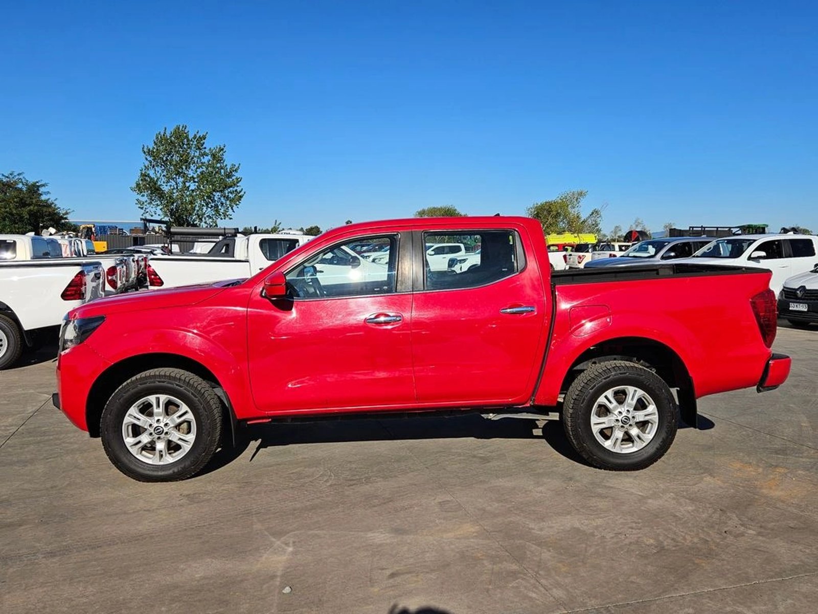 NISSAN NAVARA 2023 - Imagen 8 de 20
