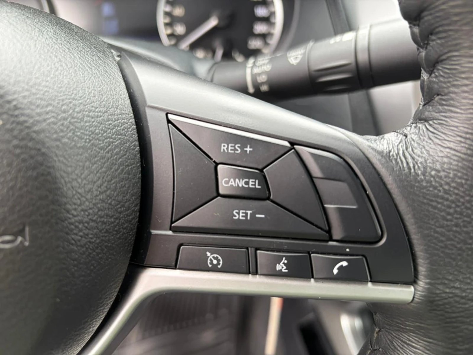 Nissan Navara 2023 - Imagen 20 de 20