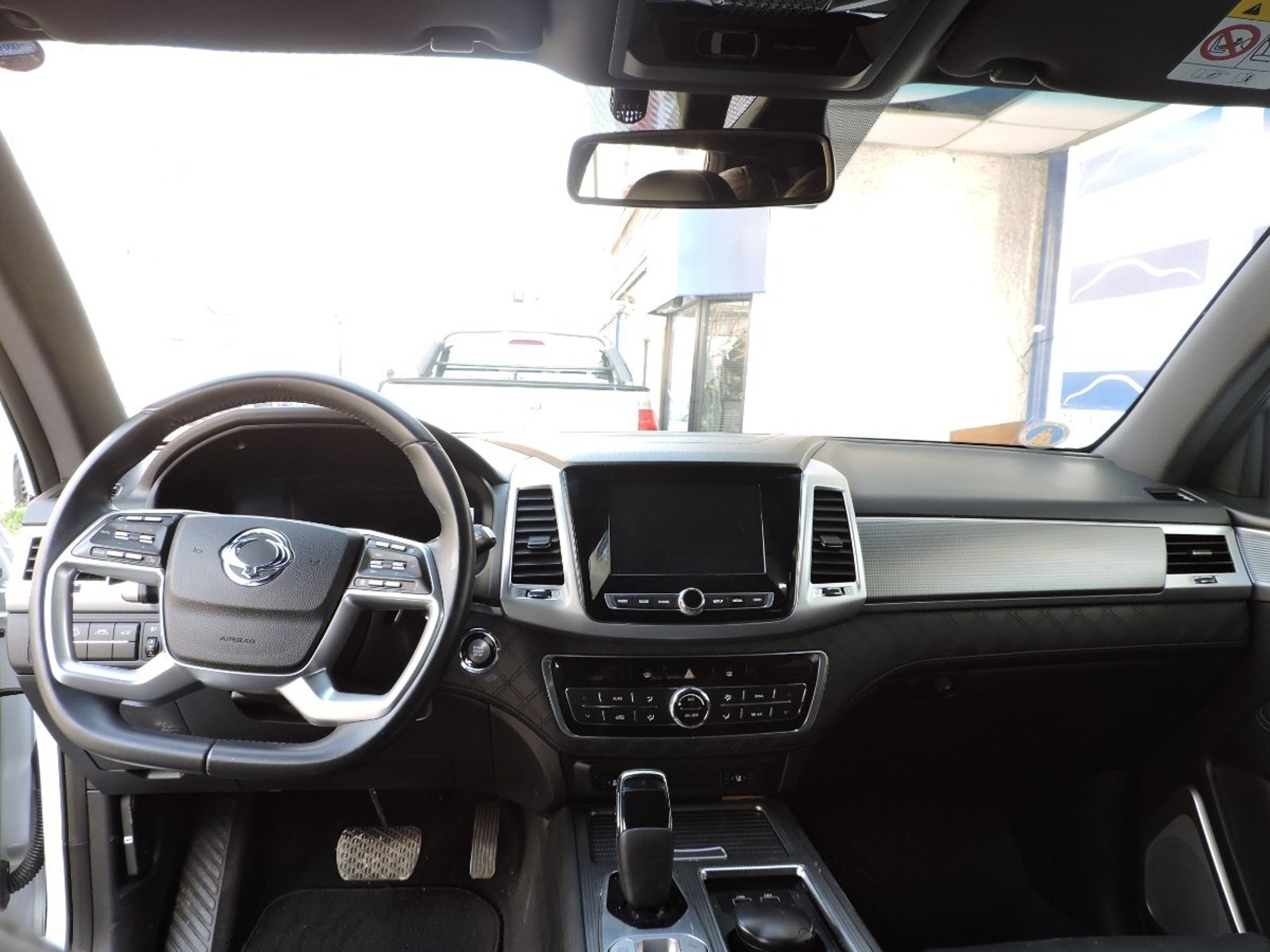 SsangYong REXTON 2024 - Imagen 9 de 10