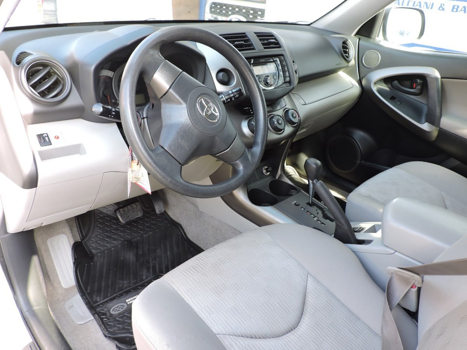 TOYOTA RAV 2010 - Imagen 7 de 10