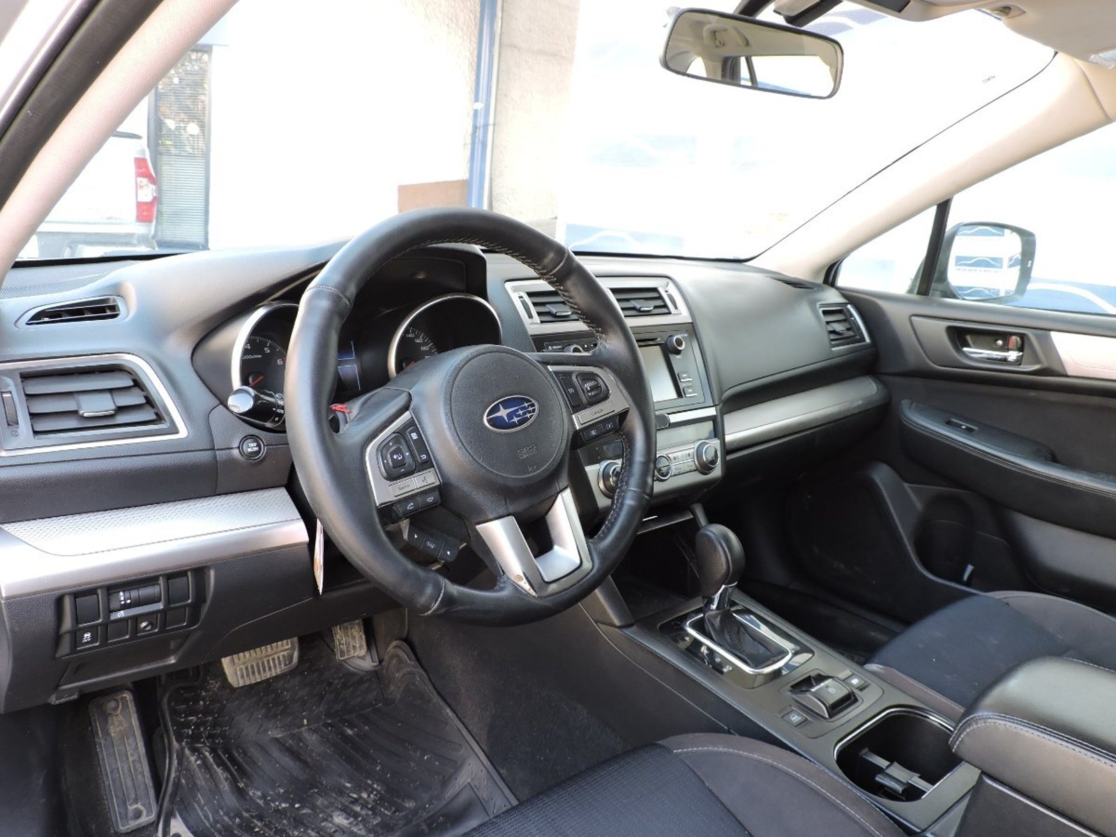 Subaru OUTBACK 2017 - Imagen 6 de 10