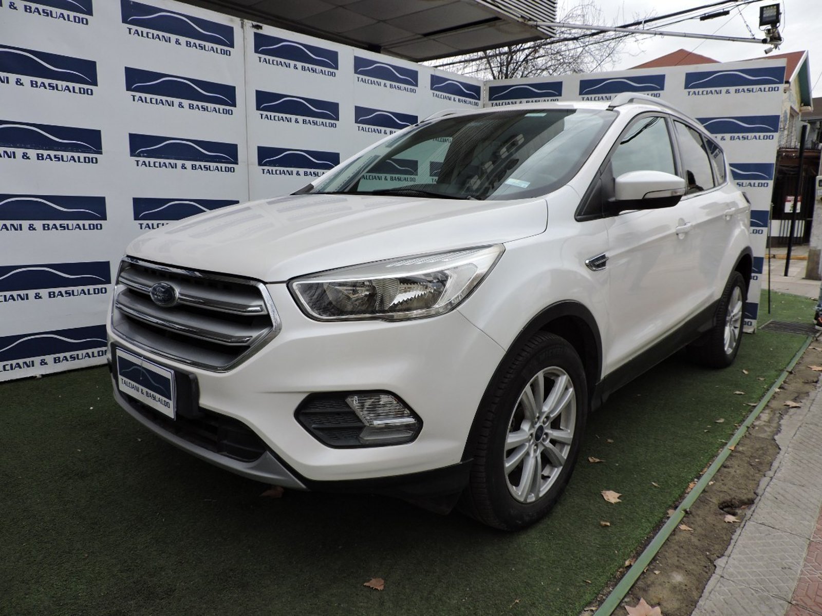 Ford ESCAPE 2020 - Foto 2 de 10
