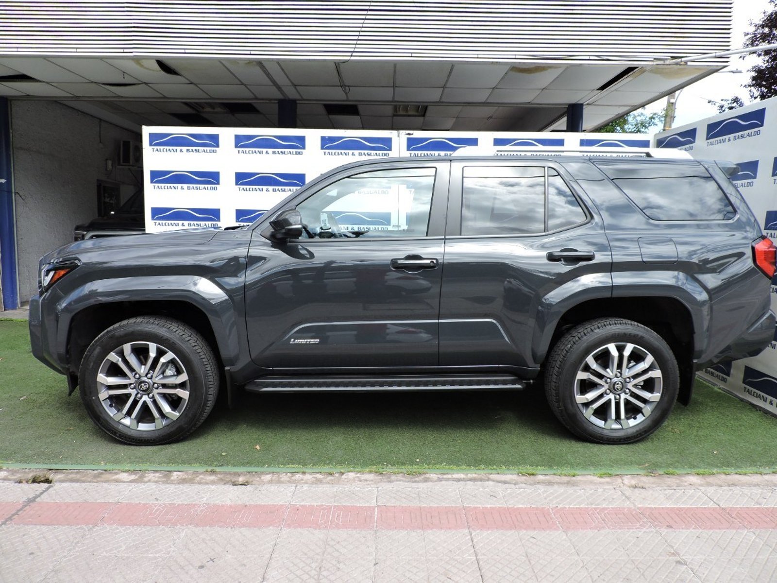 Toyota 4 2026 - Foto 4 de 10