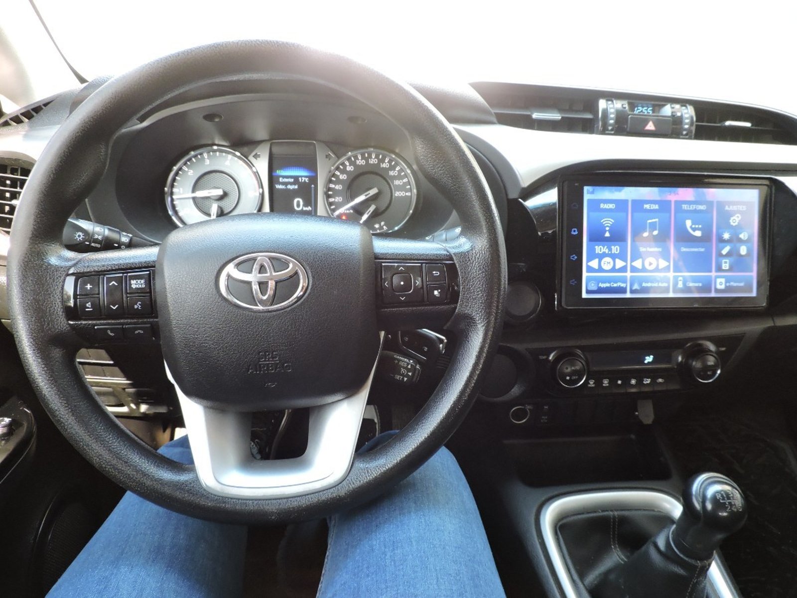 TOYOTA HILUX 2023 - Imagen 10 de 10
