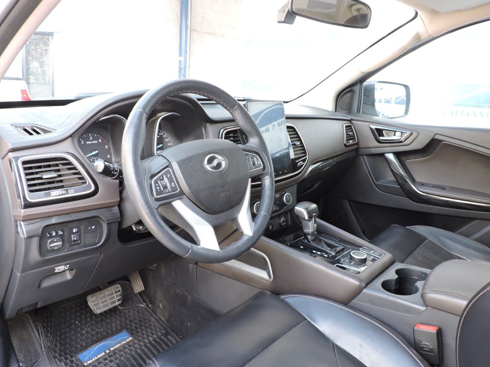 ZX Auto TERRALORD 2023 - Imagen 8 de 10