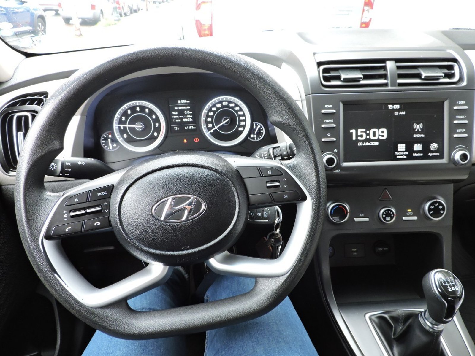 Hyundai CRETA 2021 - Imagen 8 de 10