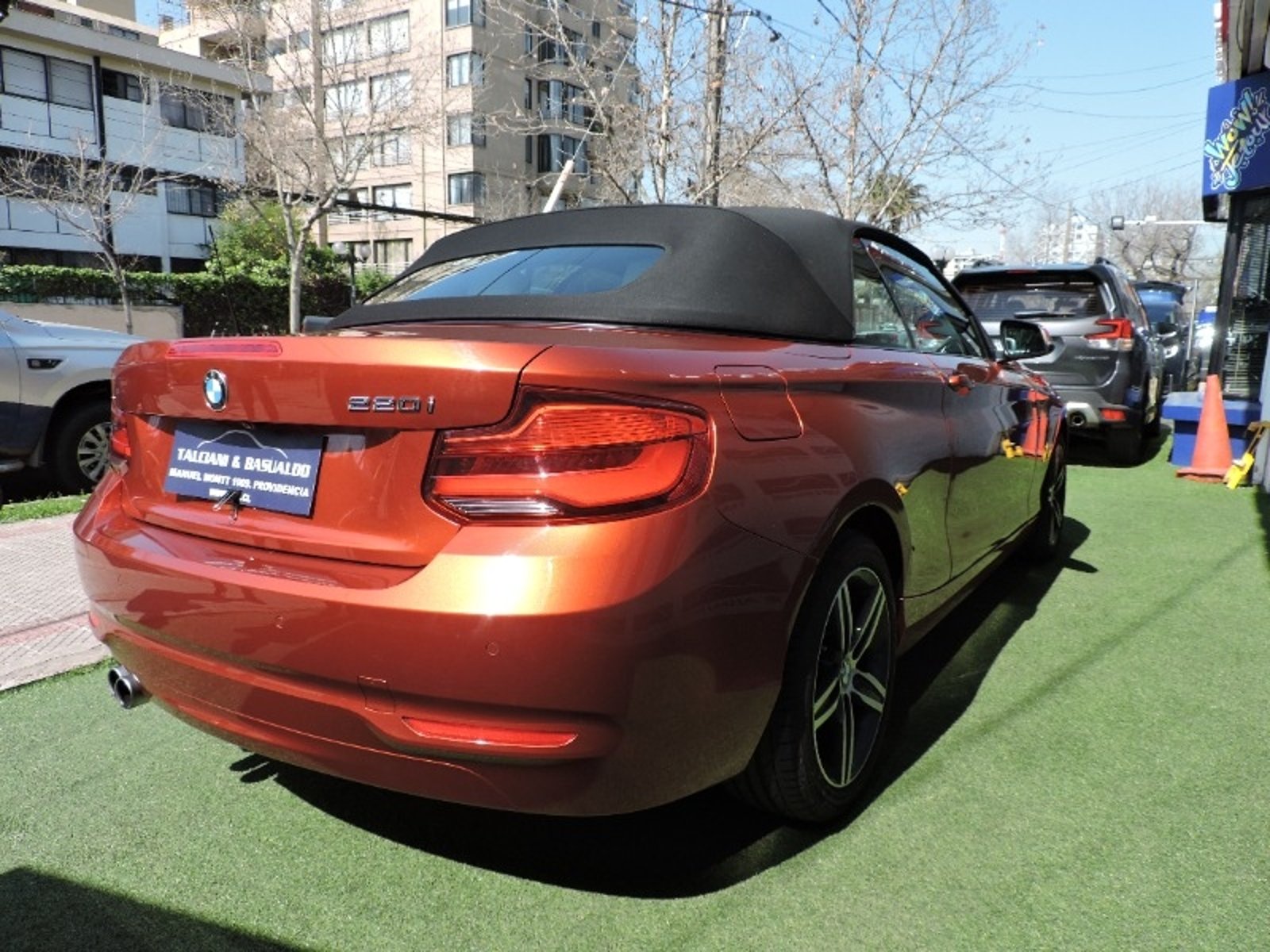 BMW 220I 2018 - Imagen 6 de 9