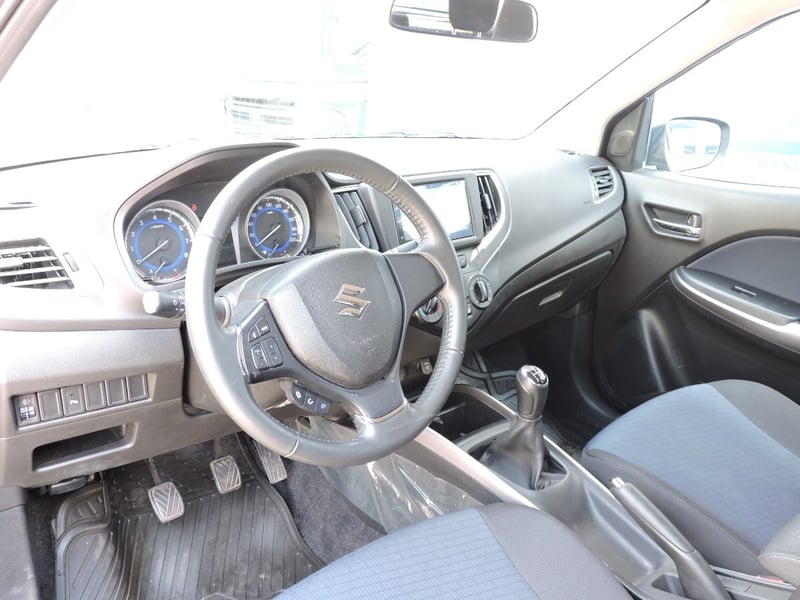 Suzuki BALENO 2022 - Imagen 8 de 10