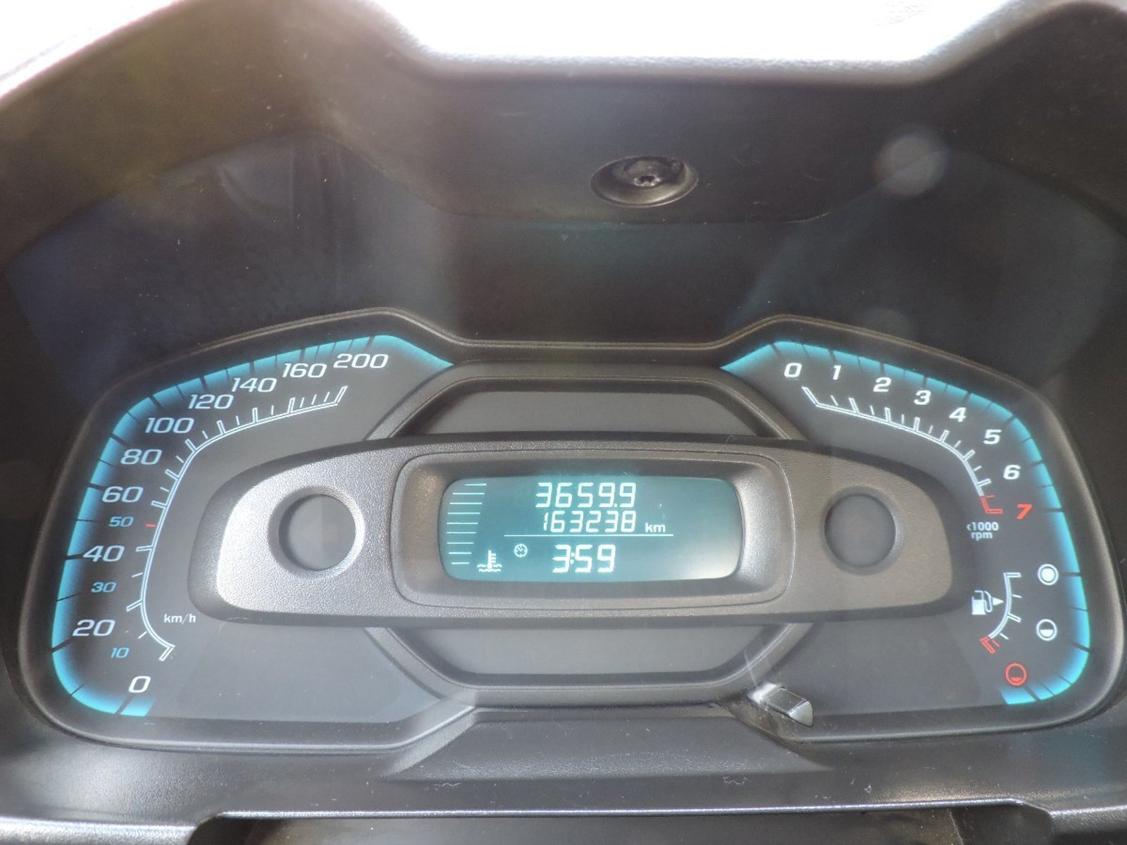 CHEVROLET MONTANA 2011 - Imagen 4 de 10